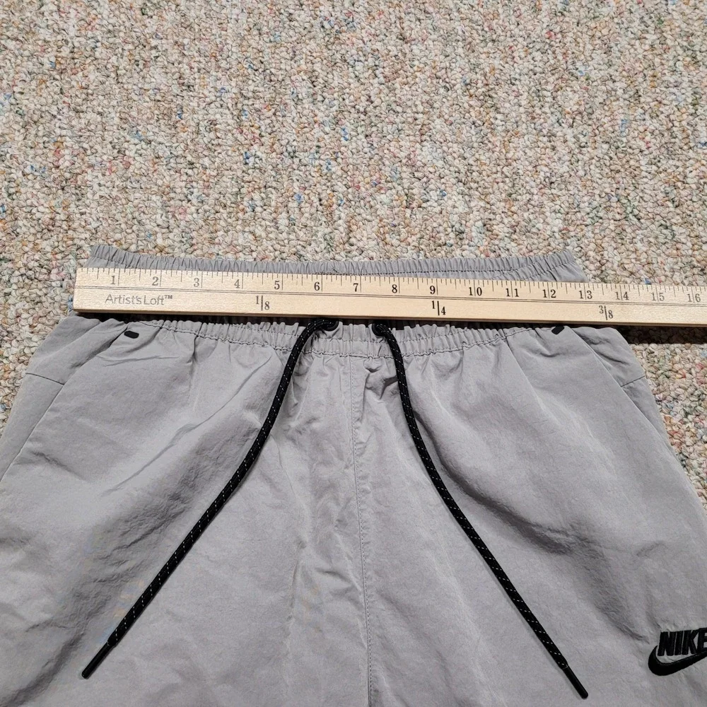 Nike Sportswear Tech Essentials Pants Mens Small Woven Lined Commuter DQ4343-010